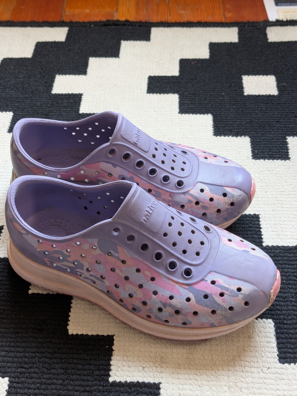 Native Shoes Kids Slip-On Shoe in Lavender and Pink Camo